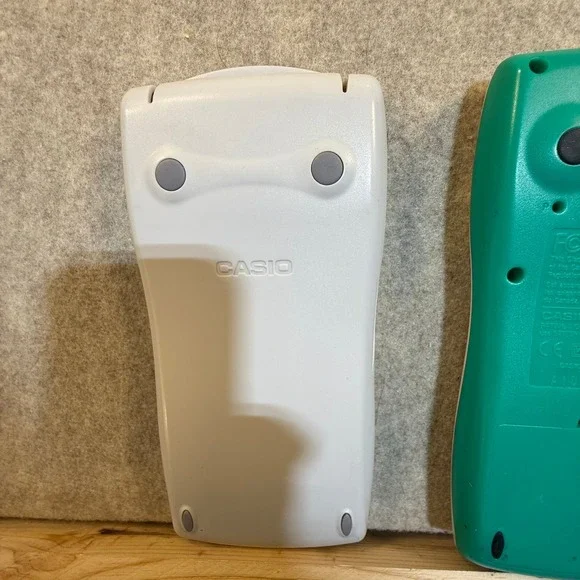 Casio fx-9750G PLUS Power Graphic Graphing Calculator Teal White with Cover - Picture 4 of 4